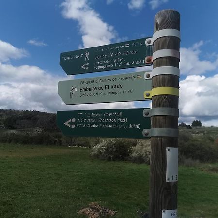 Apartamentos Rurales Alvado Tamajon Luaran gambar
