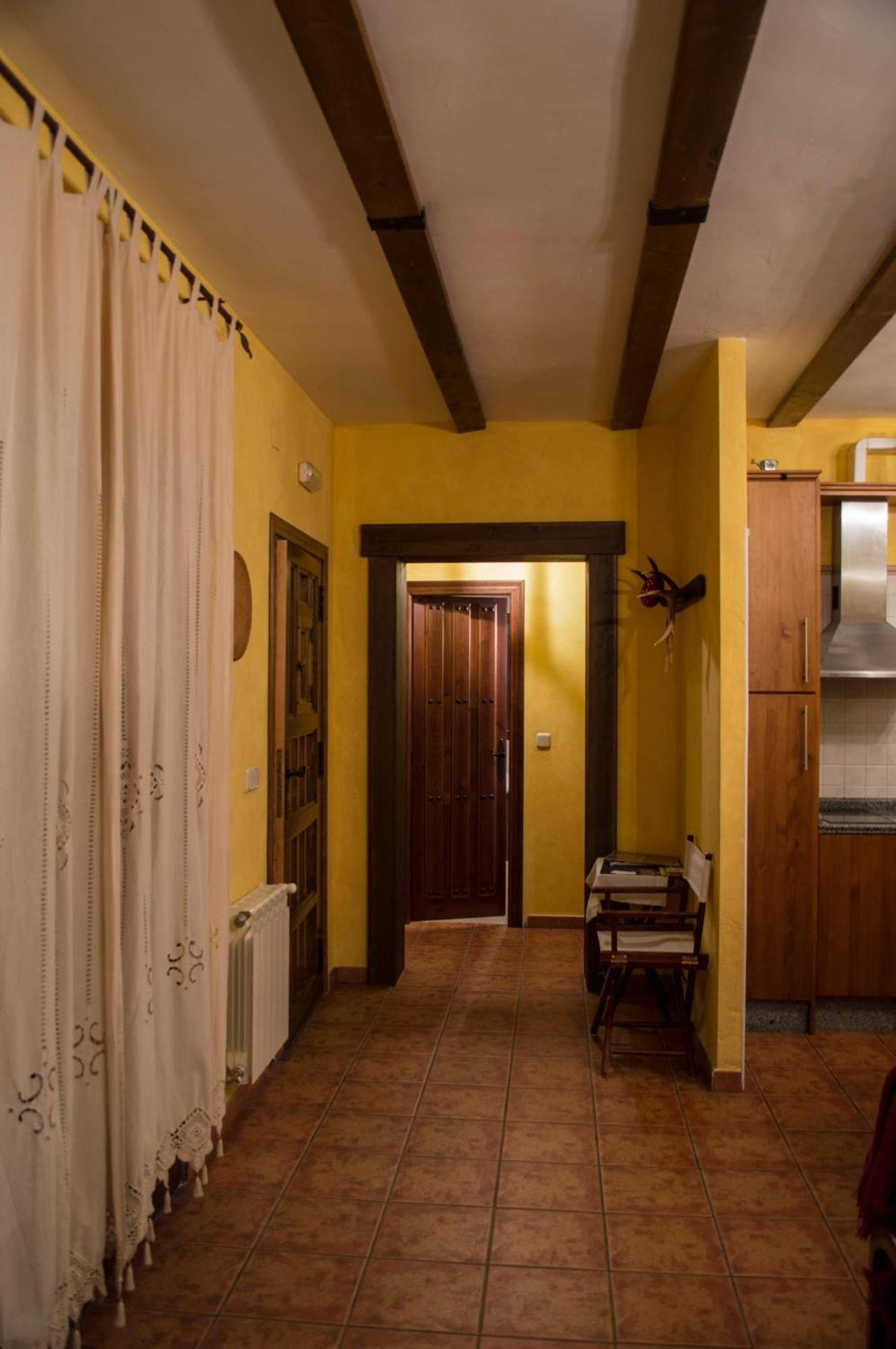 Apartamentos Rurales Alvado Tamajon Luaran gambar