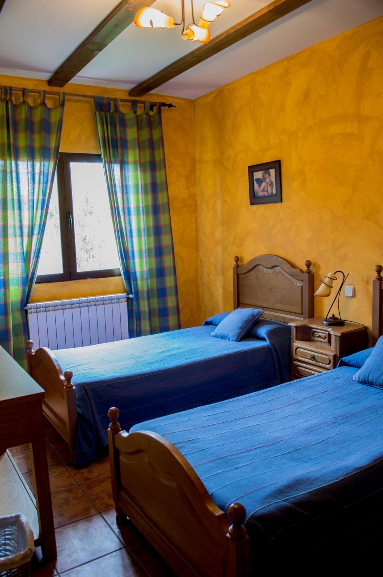 Apartamentos Rurales Alvado Tamajon Luaran gambar